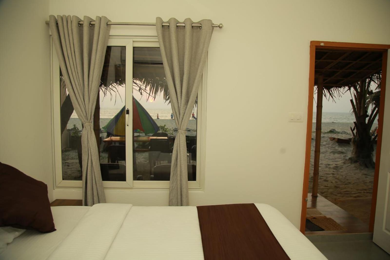 Havana Beach Villa Alappuzha Extérieur photo